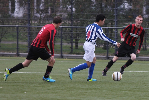 Foto: OJC Rosmalen B3 - Teisterbanders B1