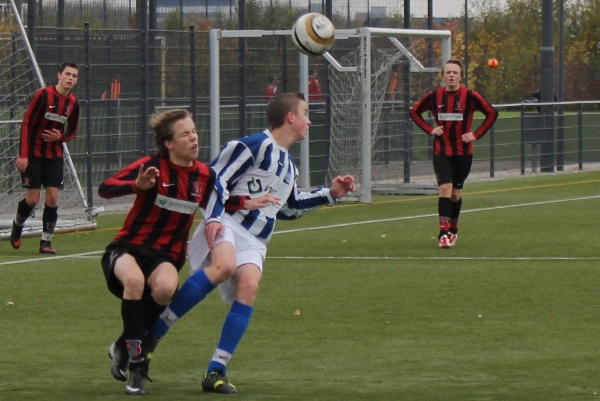 Foto: OJC Rosmalen B3 - Teisterbanders B1
