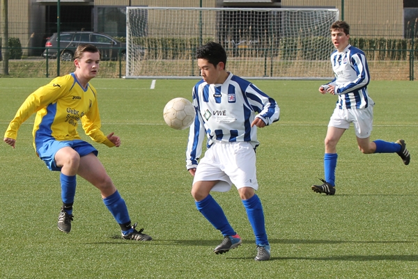 Foto: Emplina B2 - Teisterbanders B1