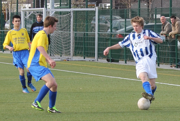 Foto: Emplina B2 - Teisterbanders B1