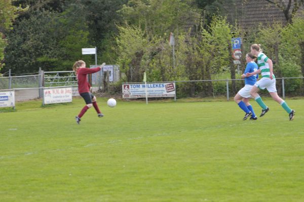 Foto: Teisterbanders VR1 - Antibarbari VR1