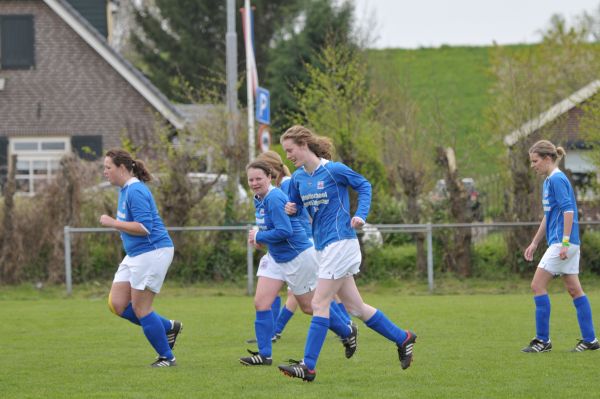 Foto: Teisterbanders VR1 - Antibarbari VR1