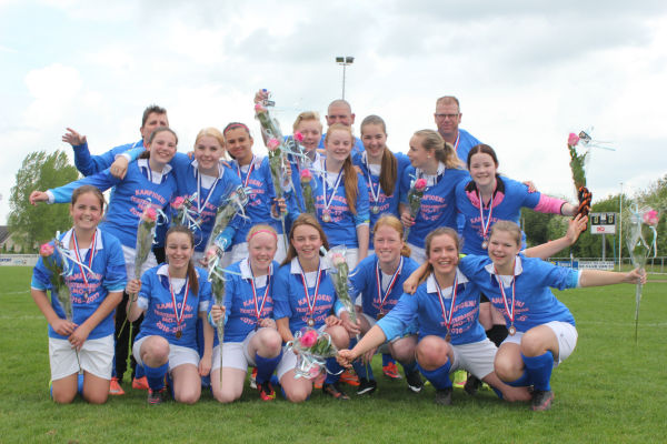 Foto: Teisterbanders MO17-1 kampioen