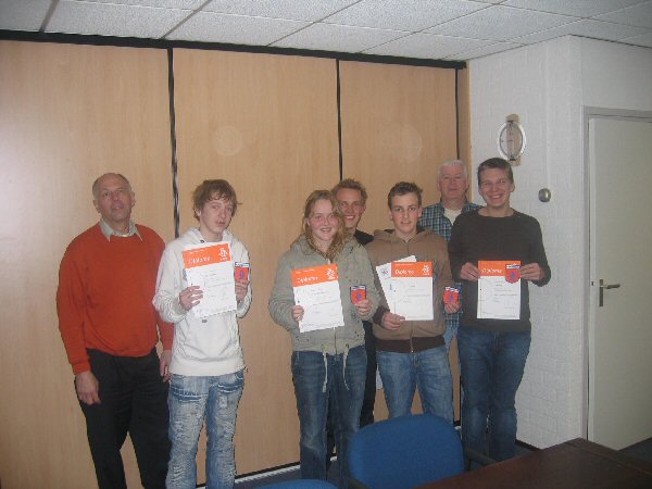 Foto: Diploma voor scheidsrechters