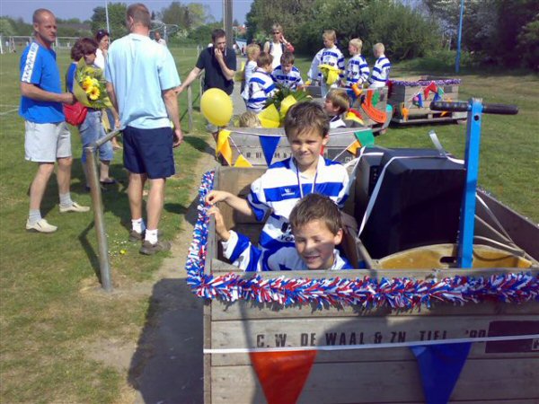 Foto: Teisterbanders C1 kampioen.