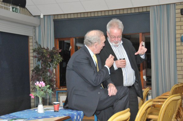 Foto: Vrijwilligers bij Teisterbanders