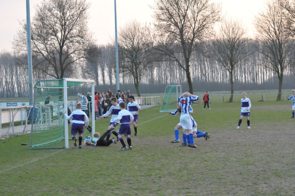 Foto: Teisterbanders E1 - L.R.C. E1