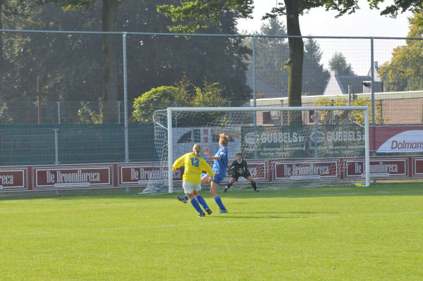 Foto: Nieuwkuijk DA1 - Teisterbanders DA1