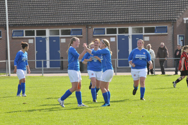 Foto: Nieuwkuijk DA1 - Teisterbanders DA1