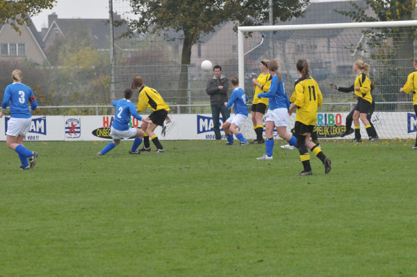 Foto: Teisterbanders DA1 - St. Michielsgestel DA1