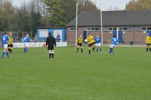 Foto: Teisterbanders DA1 - St. Michielsgestel DA1