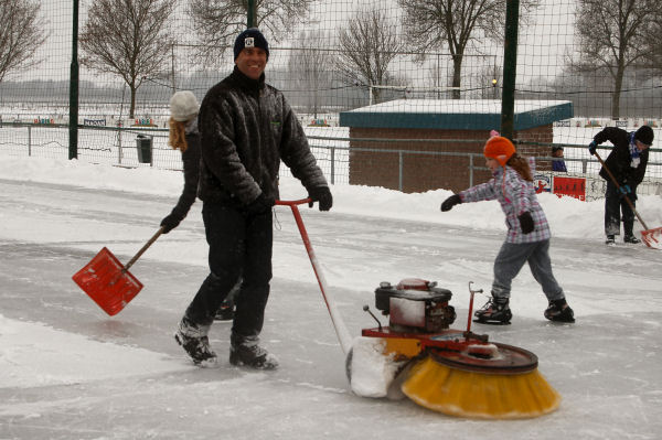 Foto: IJsbaan gereed