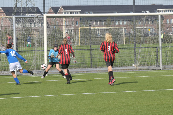 Foto: O.J.C. Rosmalen DA1 - Teisterbanders DA1