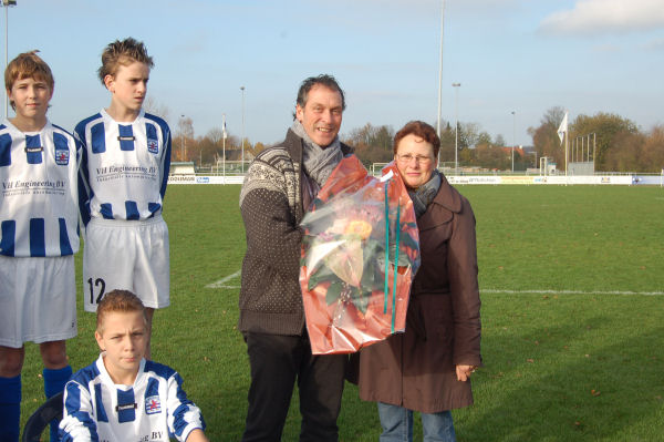 Foto: Sponsoren voor Teisterbanders C1