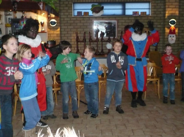 Foto: Sinterklaas bij Teisterbanders