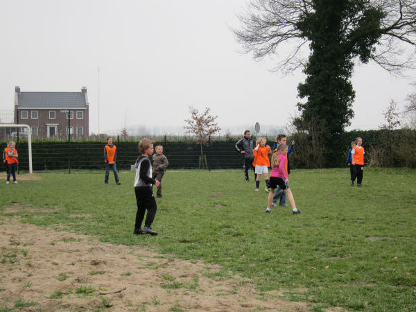 Foto: Schoolvoetbalclinic