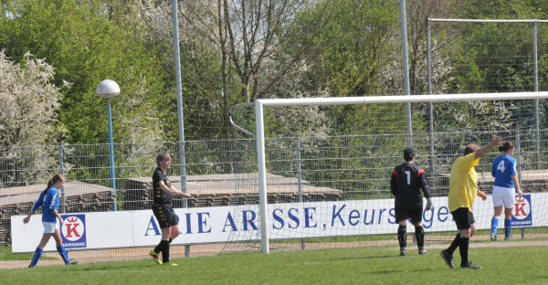 Foto: Teisterbanders DA1 - Blauw Wit'81 DA1