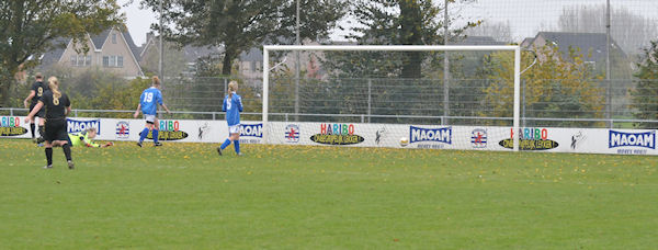 Foto: Teisterbanders DA1 - De Zweef DA1