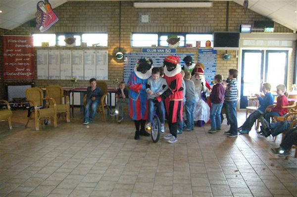 Foto: Sinterklaas bij Teisterbanders