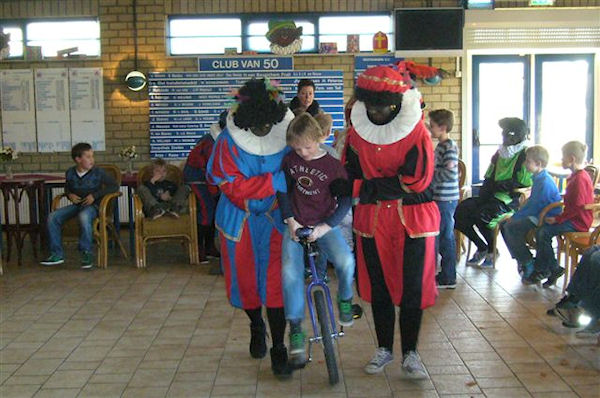 Foto: Sinterklaas bij Teisterbanders