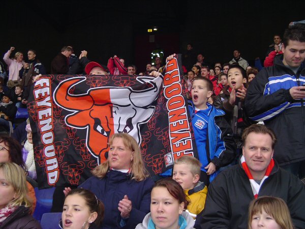 Teisterbanders D2 op bezoek bij Feyenoord.