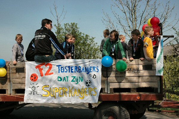 Teisterbanders F2 kampioen.