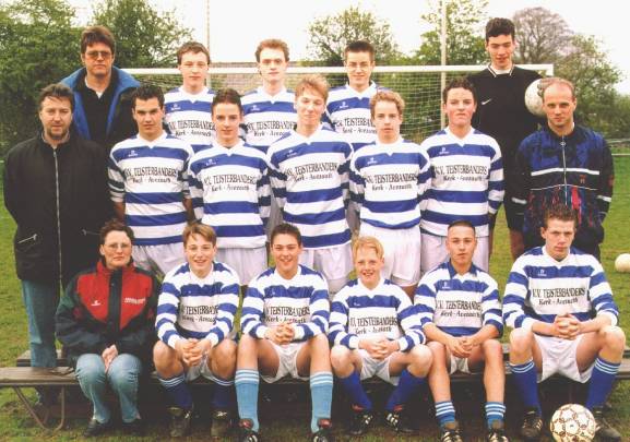 Foto Teisterbanders B1 seizoen 1998 - 1999